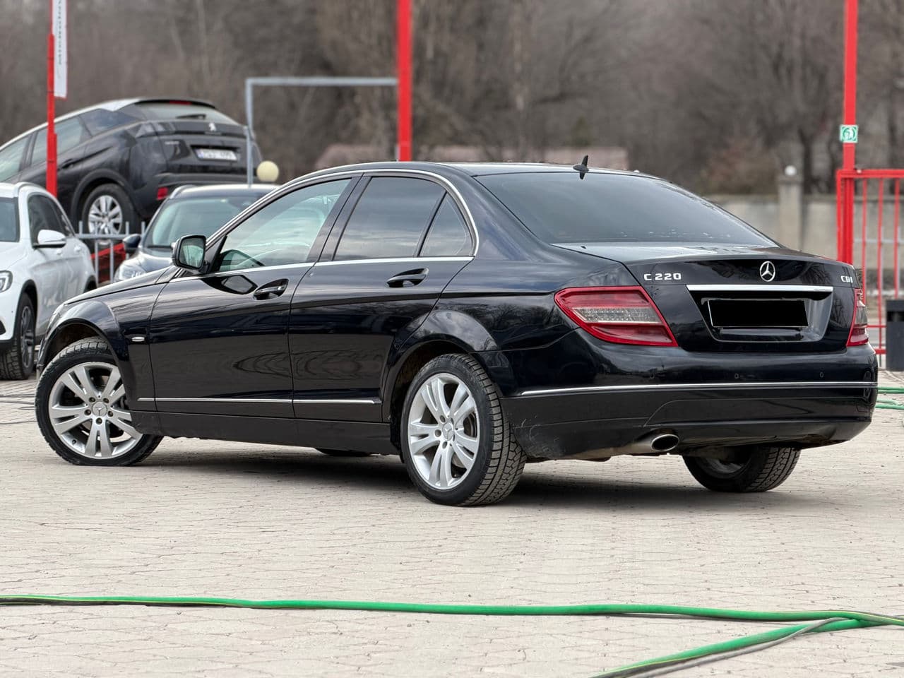 Mercedes C 220 2008 — Миниатюра 3