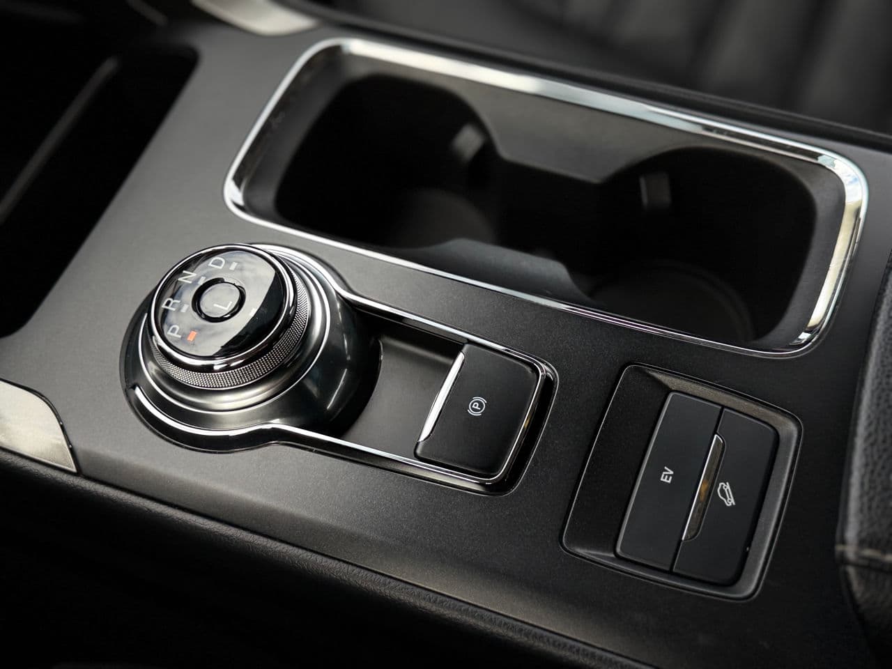 Ford Fusion 2016 — Миниатюра 17
