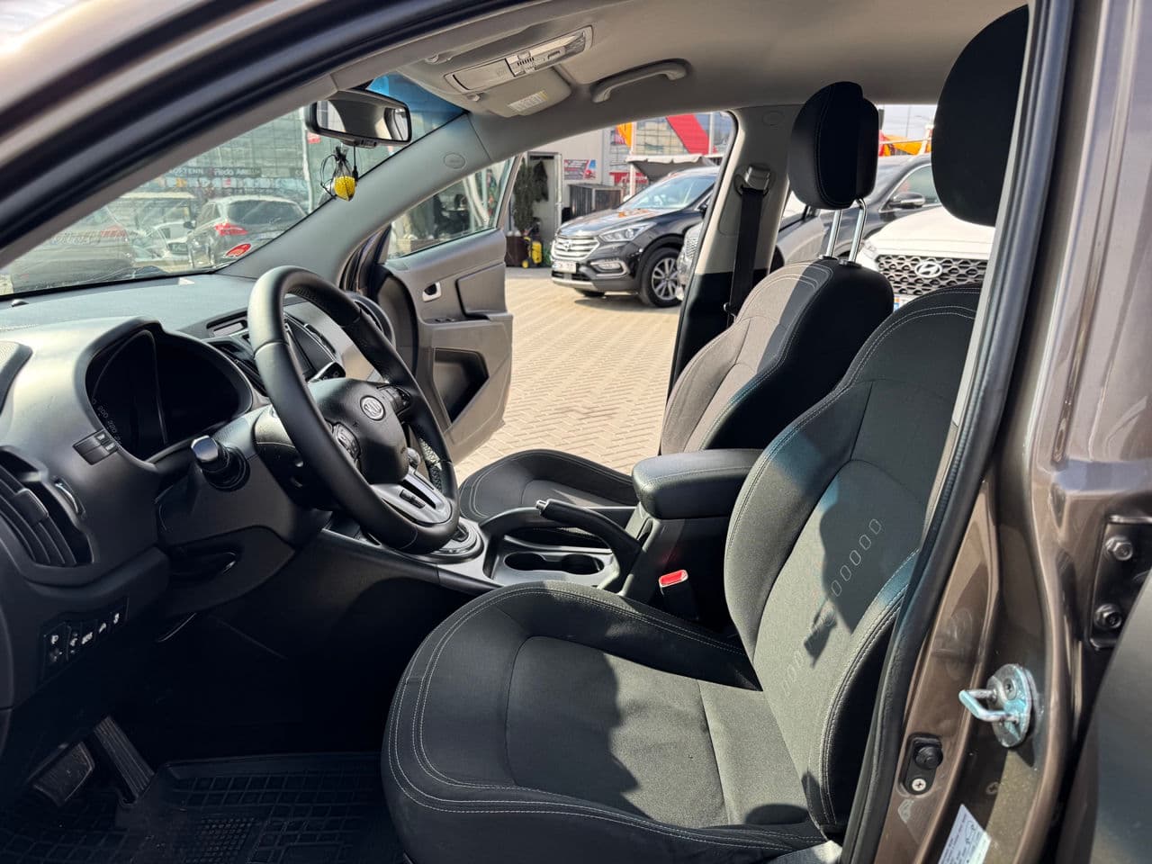 2011 Kia Sportage — Miniatură 5