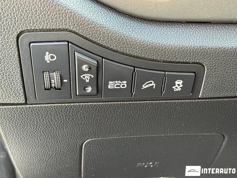 2011 Kia Sportage — Miniatură 19