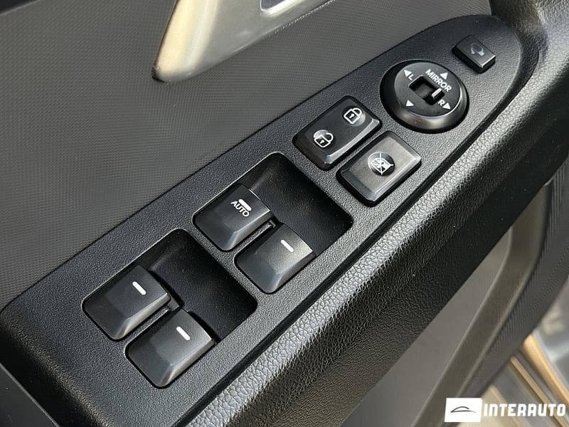 2011 Kia Sportage — Miniatură 18