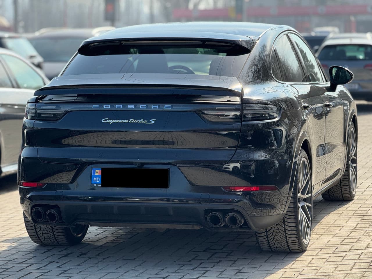 2020 Porsche Cayenne Turbo S-E Hybrid Coupe — Miniatură 2