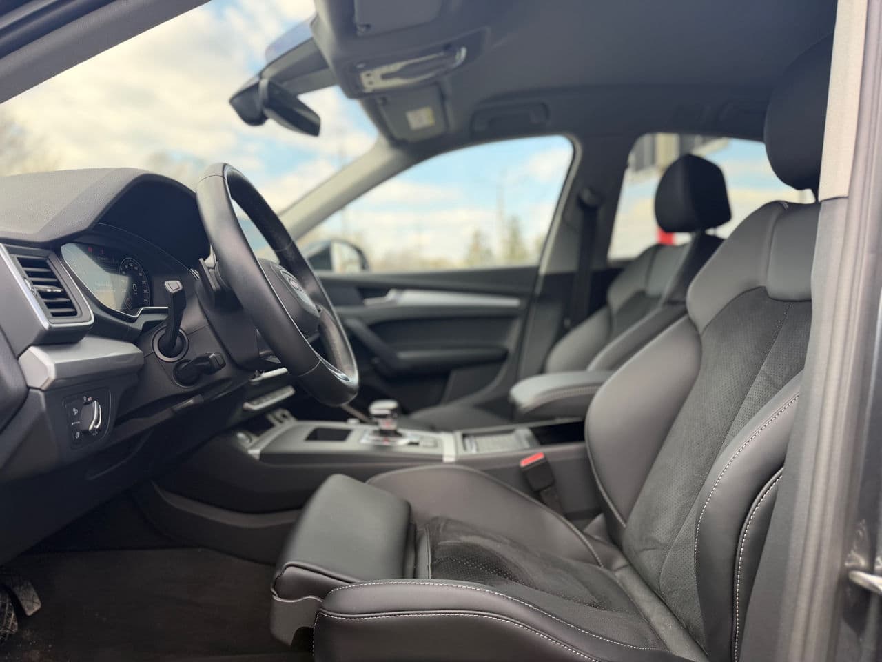 Audi Q5 Sportback 2022 — Миниатюра 8