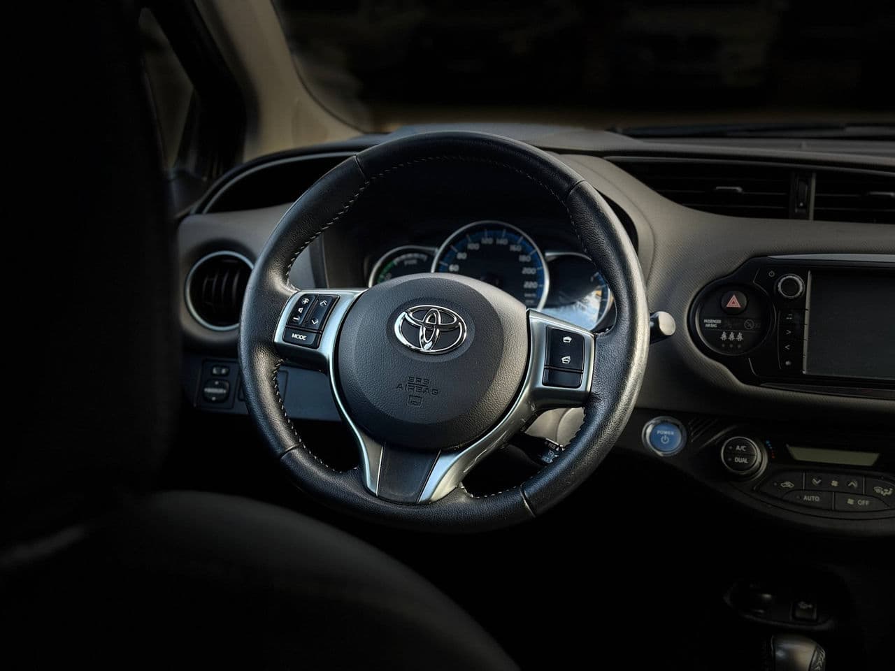 Toyota Yaris 2016 — Миниатюра 7