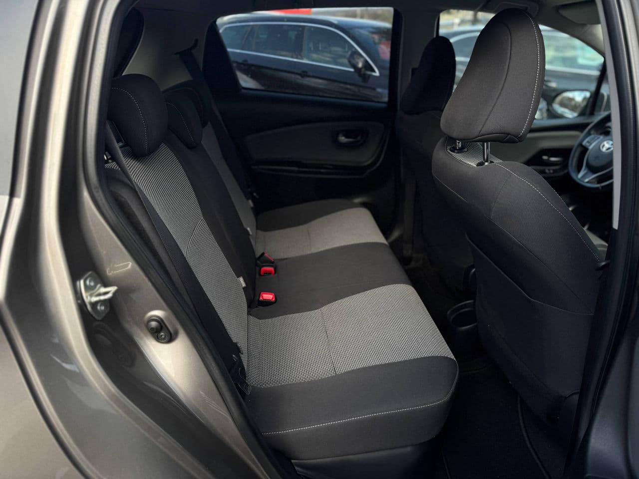 Toyota Yaris 2016 — Миниатюра 15
