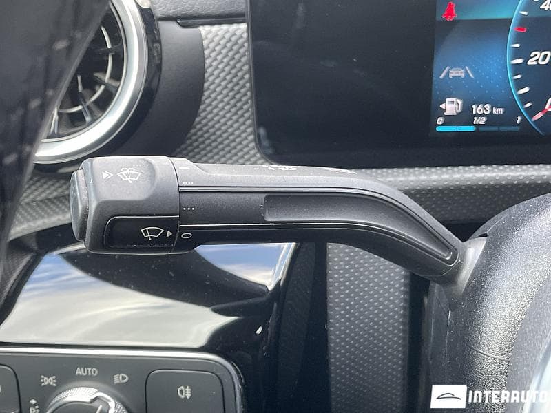 2021 Mercedes CLA 200 — Miniatură 14