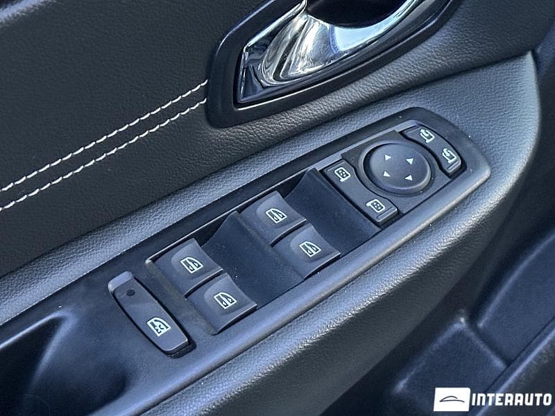 2015 Renault Grand Scenic — Miniatură 18