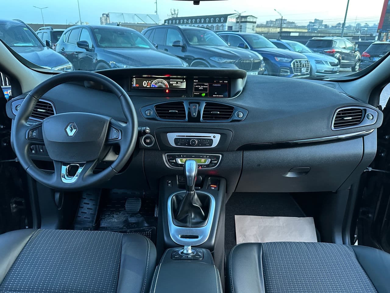 2015 Renault Grand Scenic — Miniatură 6