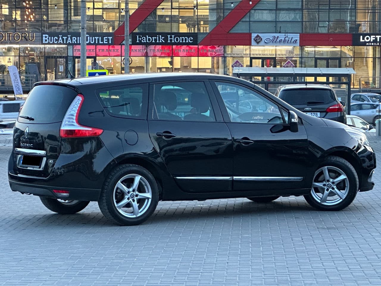 2015 Renault Grand Scenic — Miniatură 3
