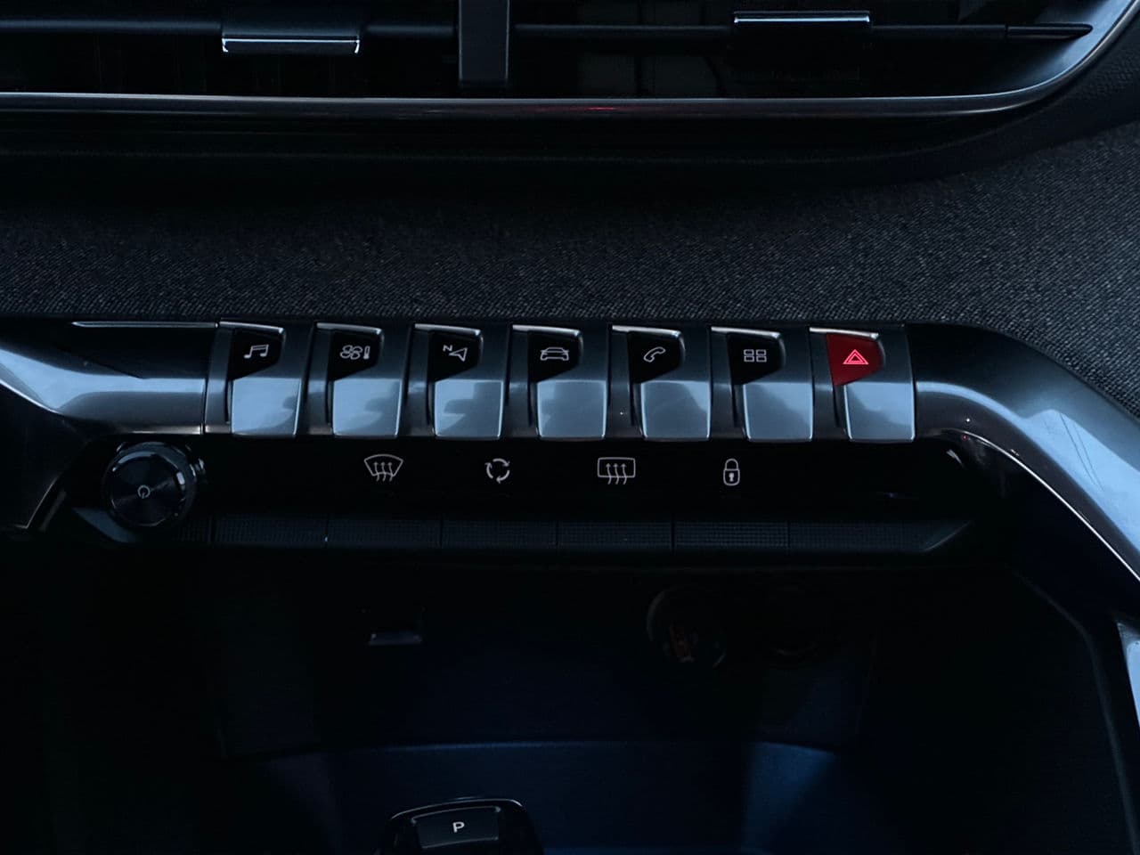 2020 Peugeot 3008 — Miniatură 10