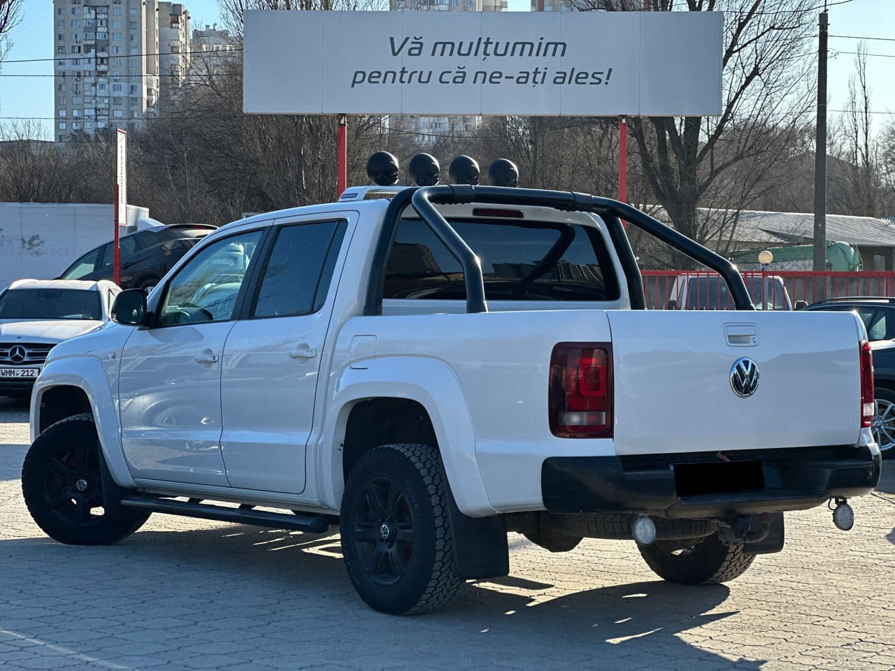 2015 Volkswagen Amarok — Miniatură 3