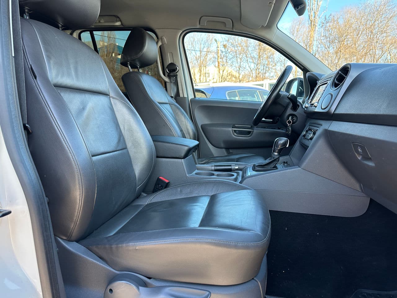 2015 Volkswagen Amarok — Miniatură 14