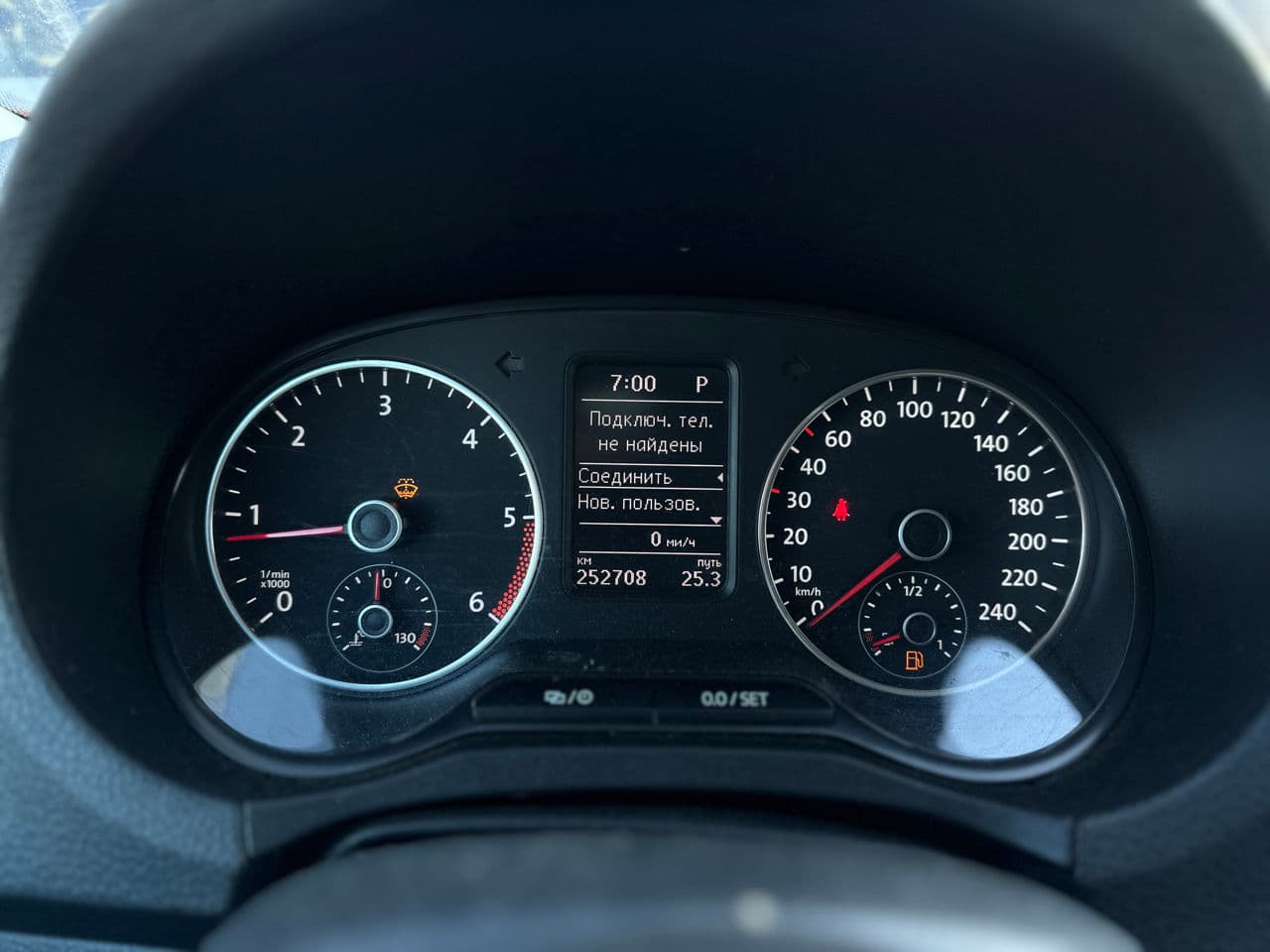 2015 Volkswagen Amarok — Miniatură 10