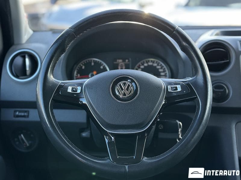 2015 Volkswagen Amarok — Miniatură 9