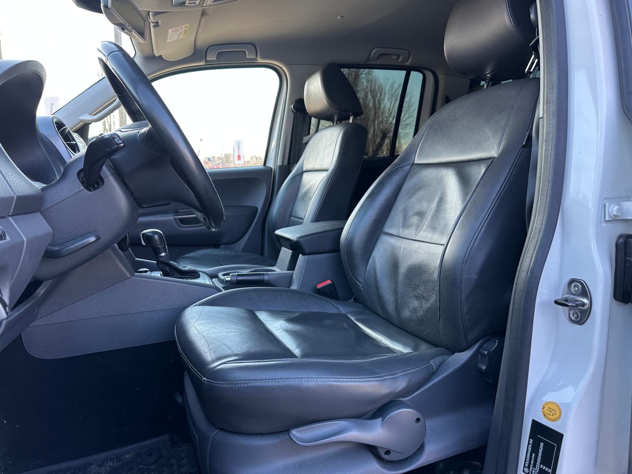 2015 Volkswagen Amarok — Miniatură 5