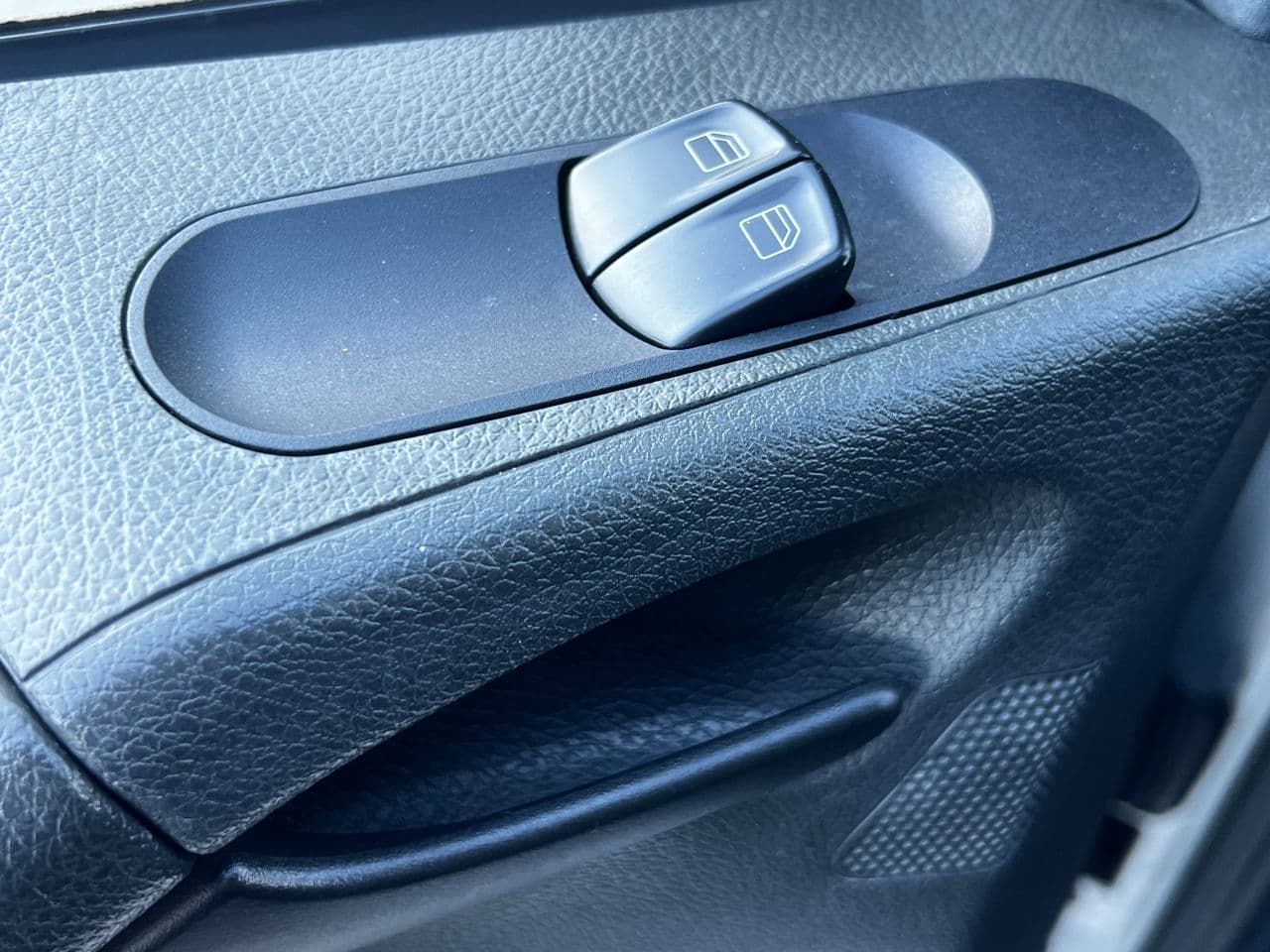 2014 Mercedes Vito — Miniatură 13