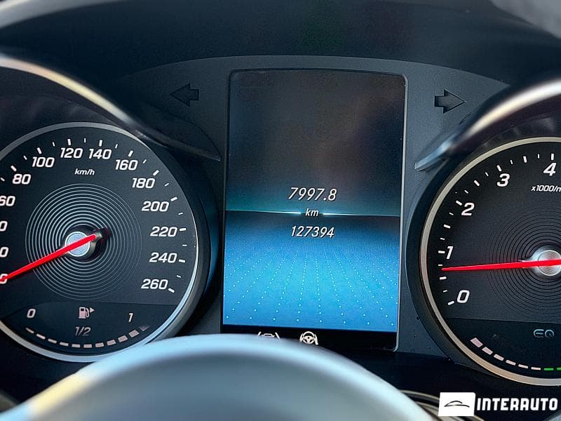 2020 Mercedes GLC 200 — Miniatură 11