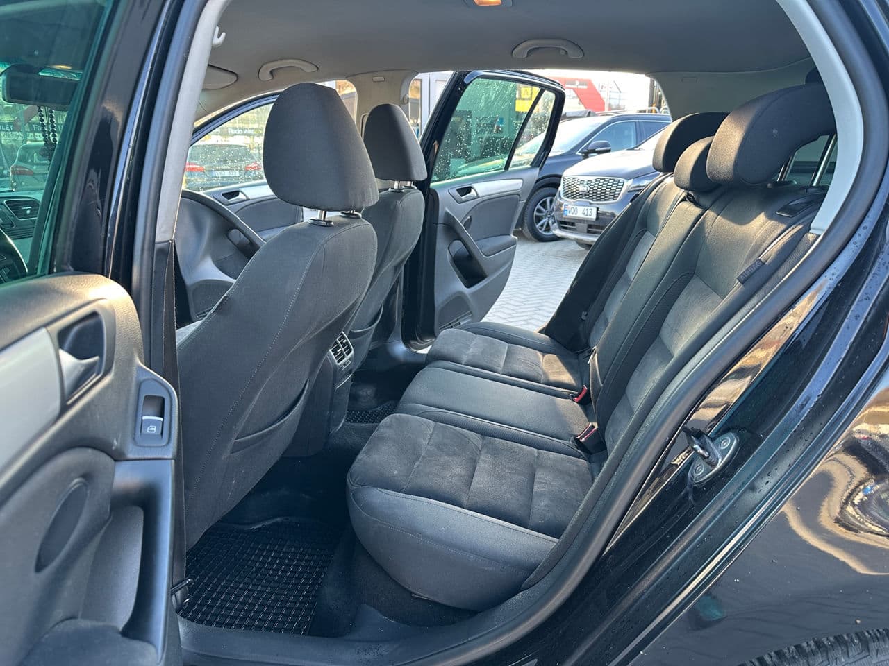 2009 Volkswagen Golf — Miniatură 11