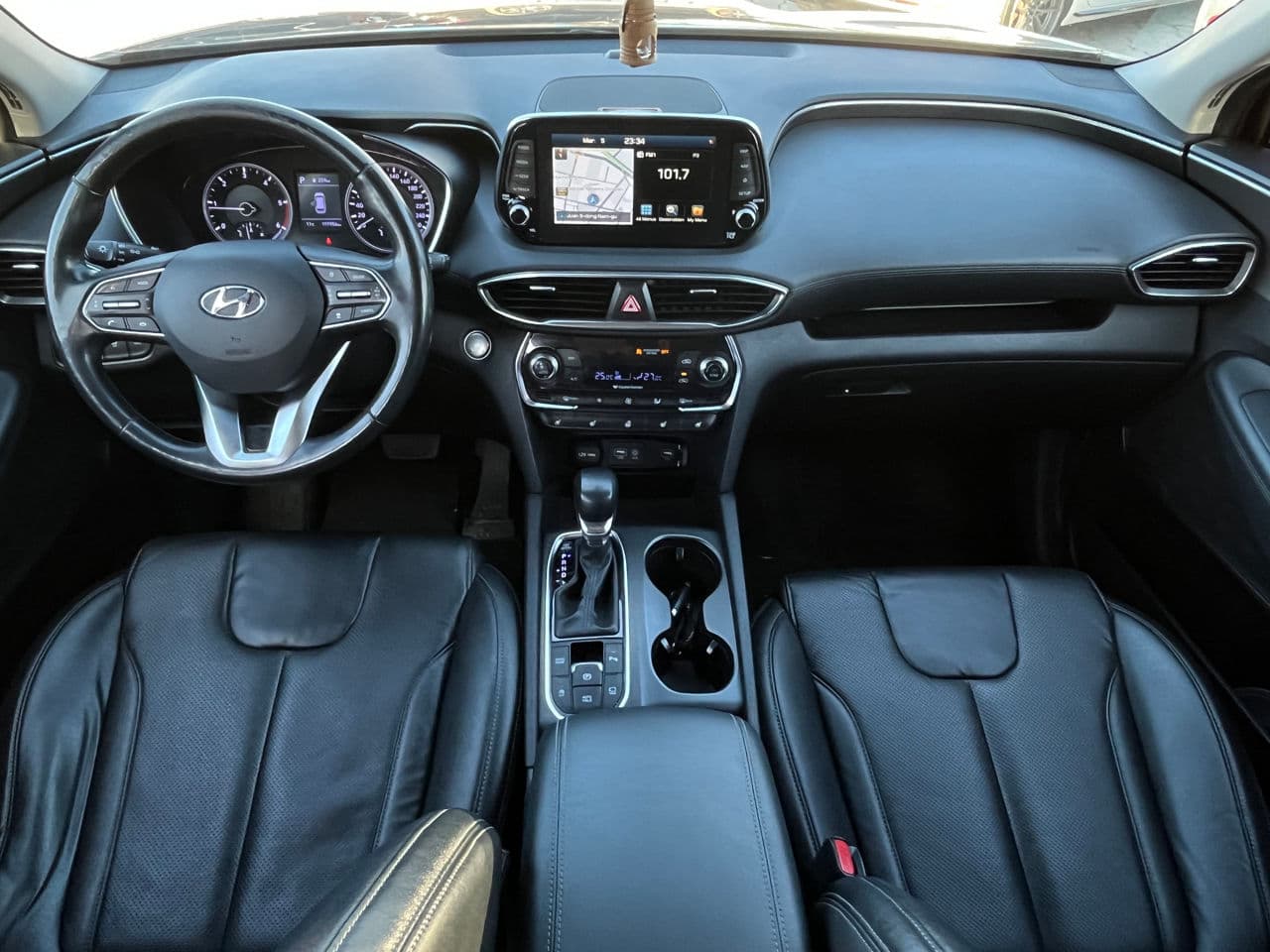 2018 Hyundai Santa Fe — Miniatură 9