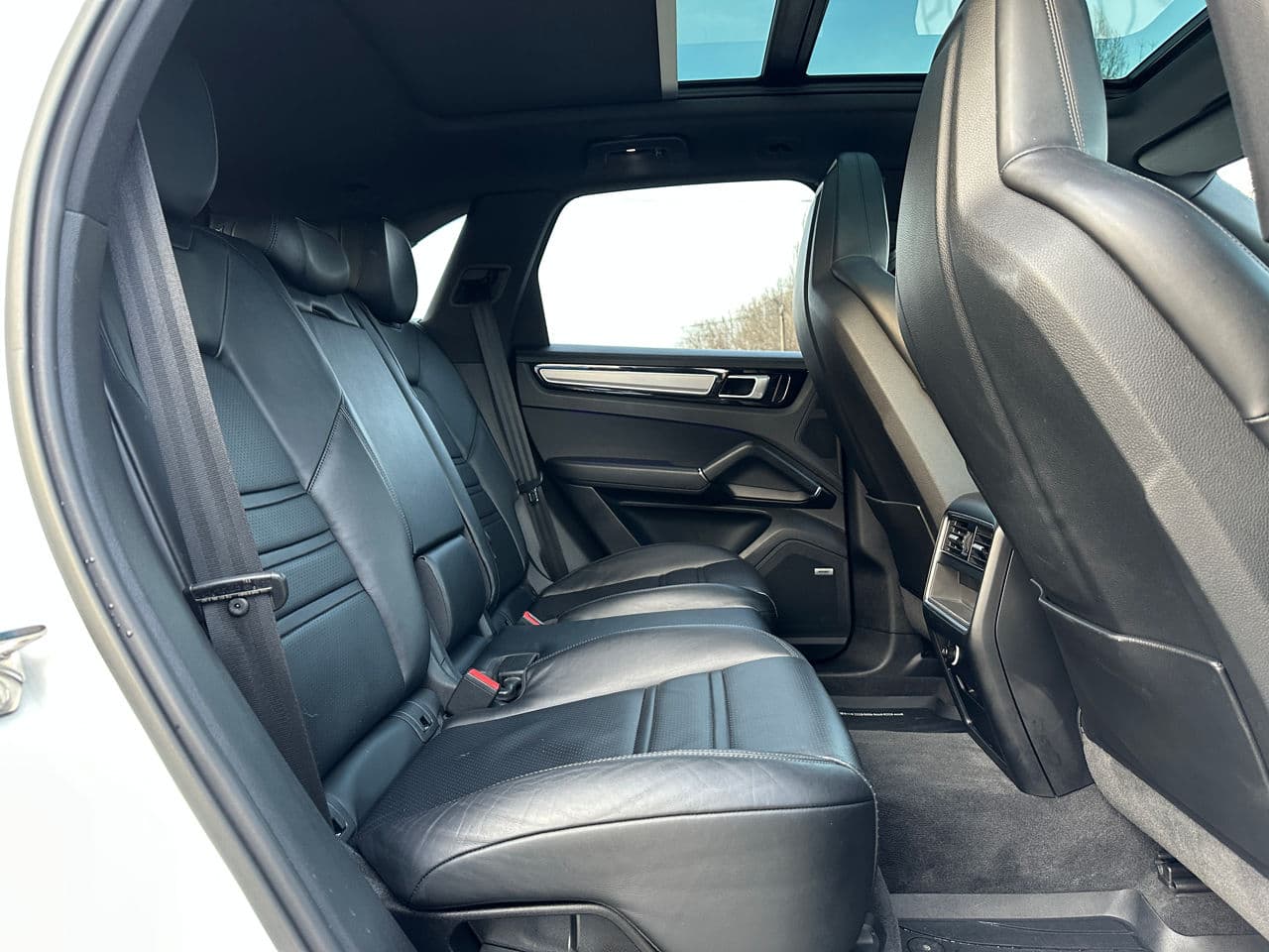 2017 Porsche Cayenne S — Miniatură 20