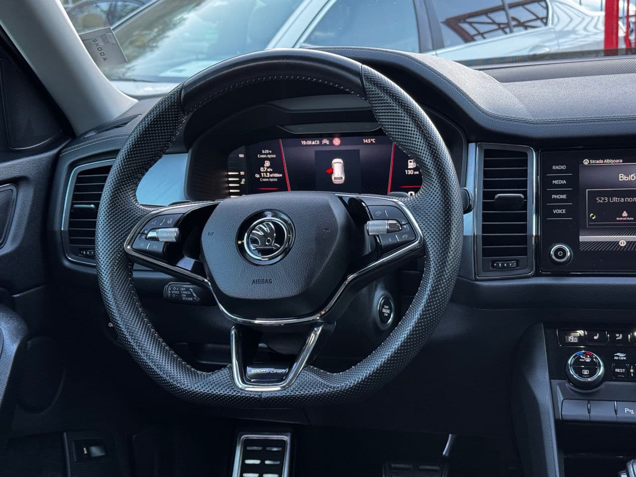 Skoda Kodiaq 2022 — Миниатюра 8