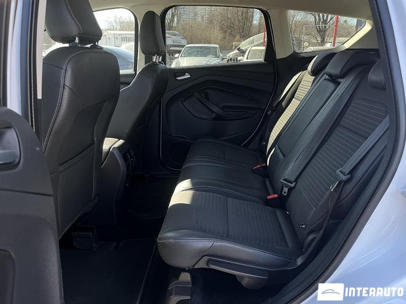 2017 Ford Kuga — Miniatură 14
