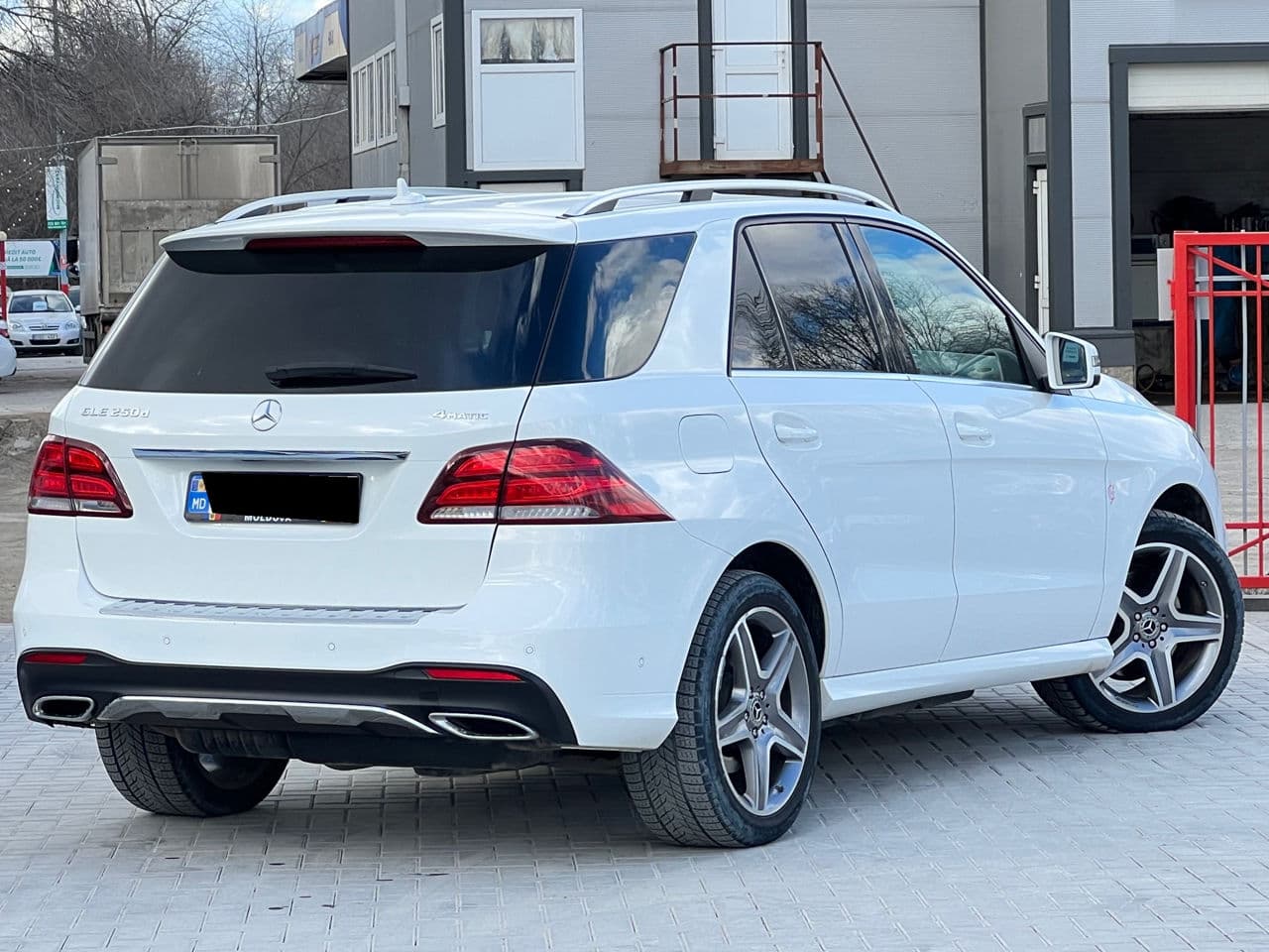 2018 Mercedes GLE 250 — Miniatură 4