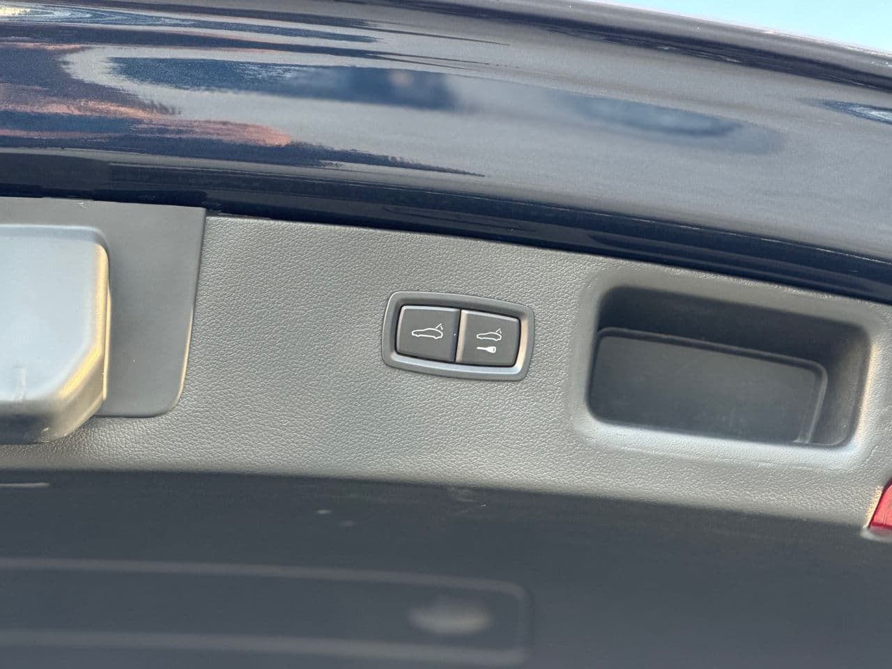 2021 Porsche Macan — Miniatură 21