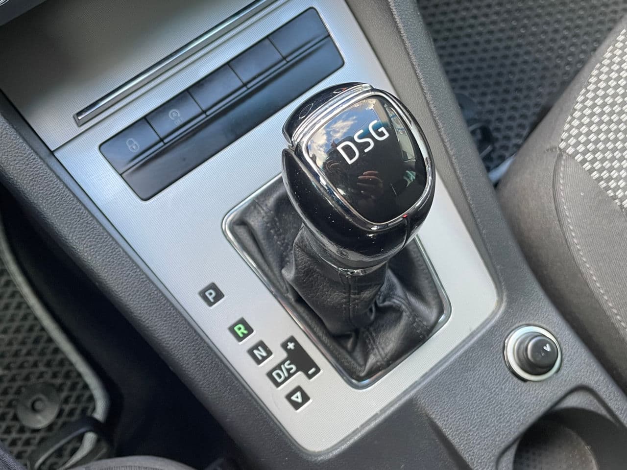 2013 Skoda Octavia — Miniatură 14