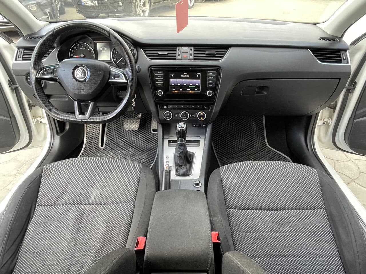 2013 Skoda Octavia — Miniatură 6