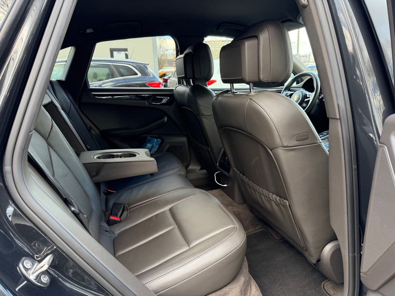 Porsche Macan 2020 — Миниатюра 17