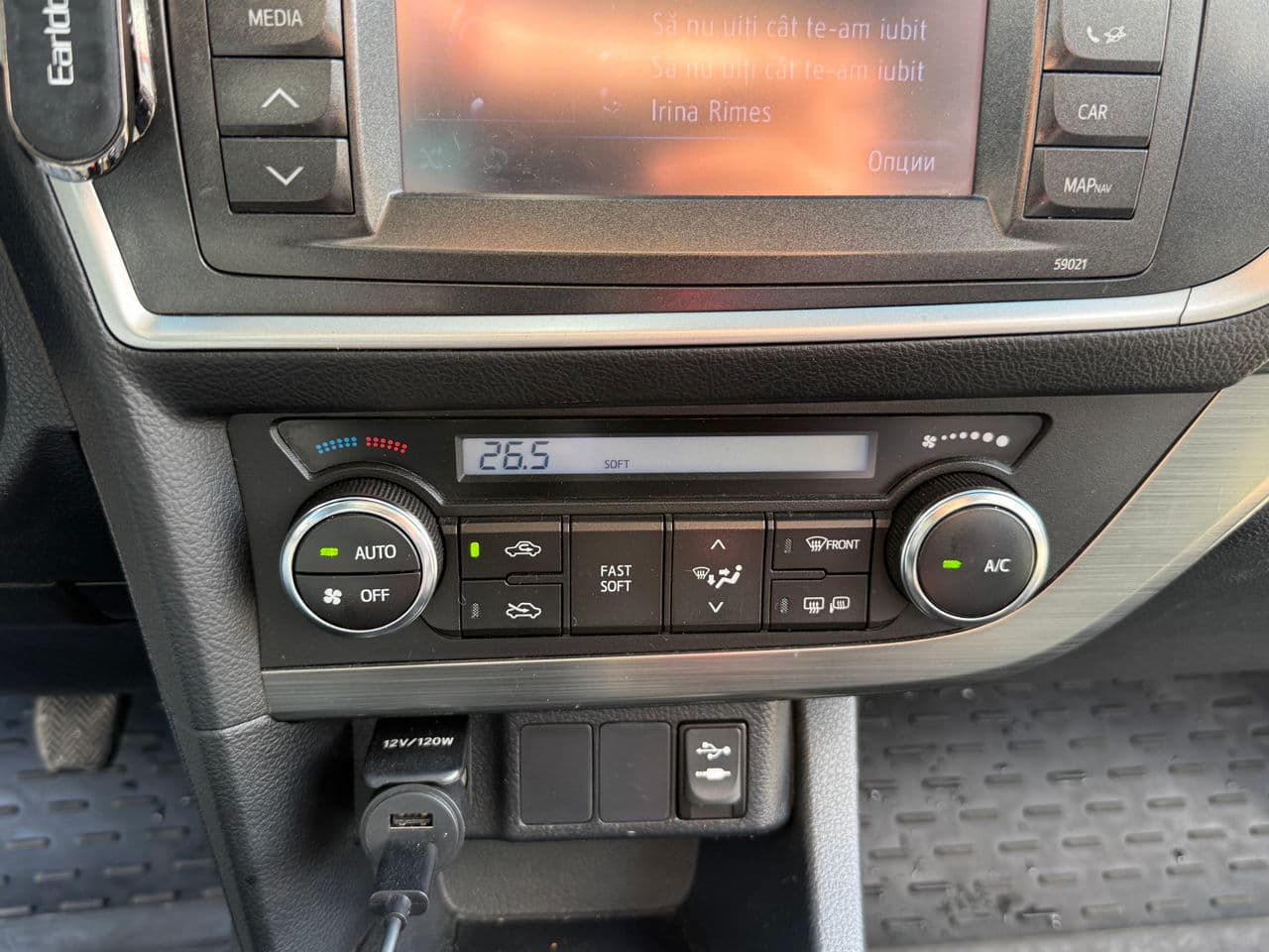 Toyota Auris 2014 — Миниатюра 11