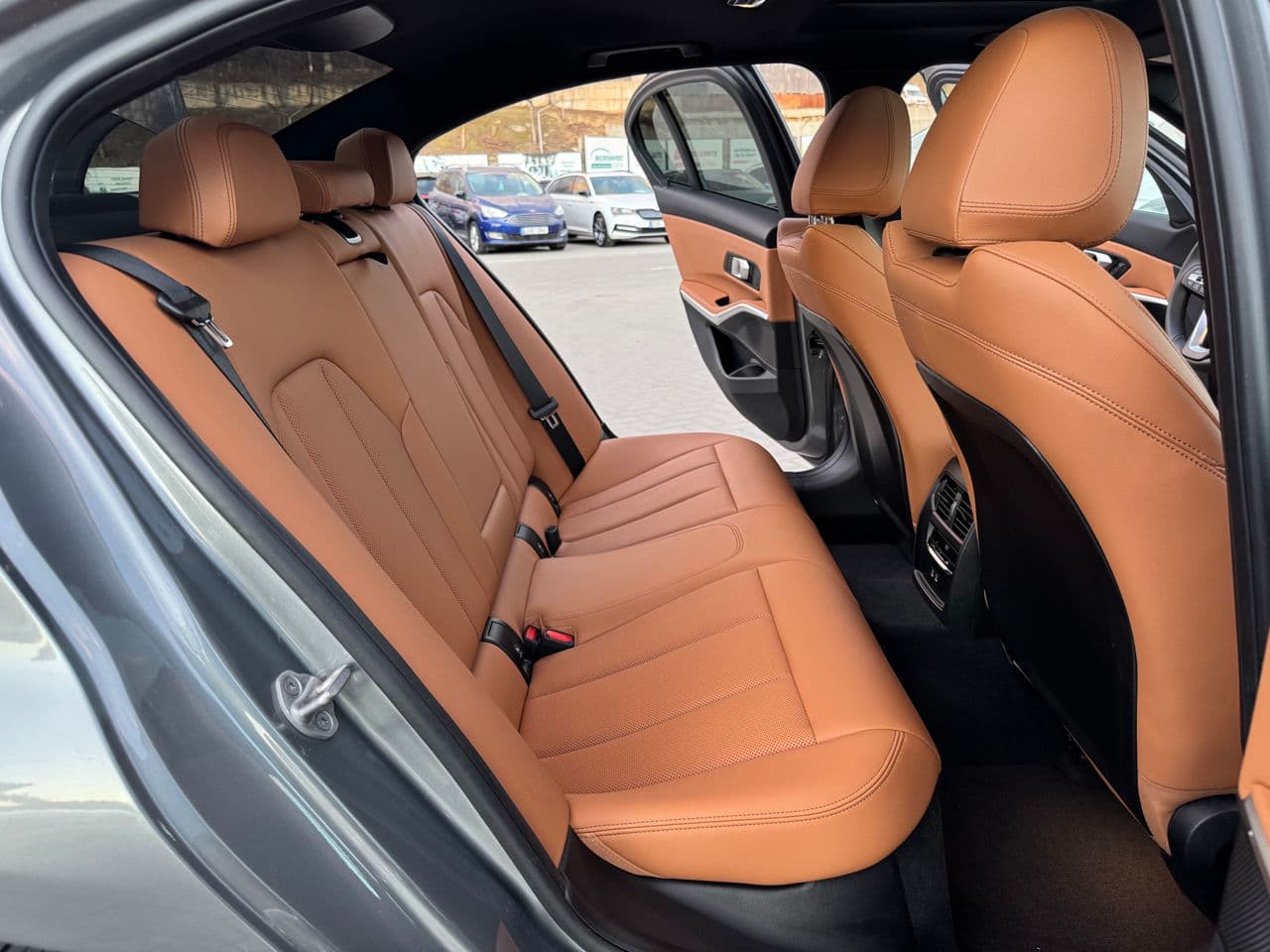2024 BMW 330 — Miniatură 14