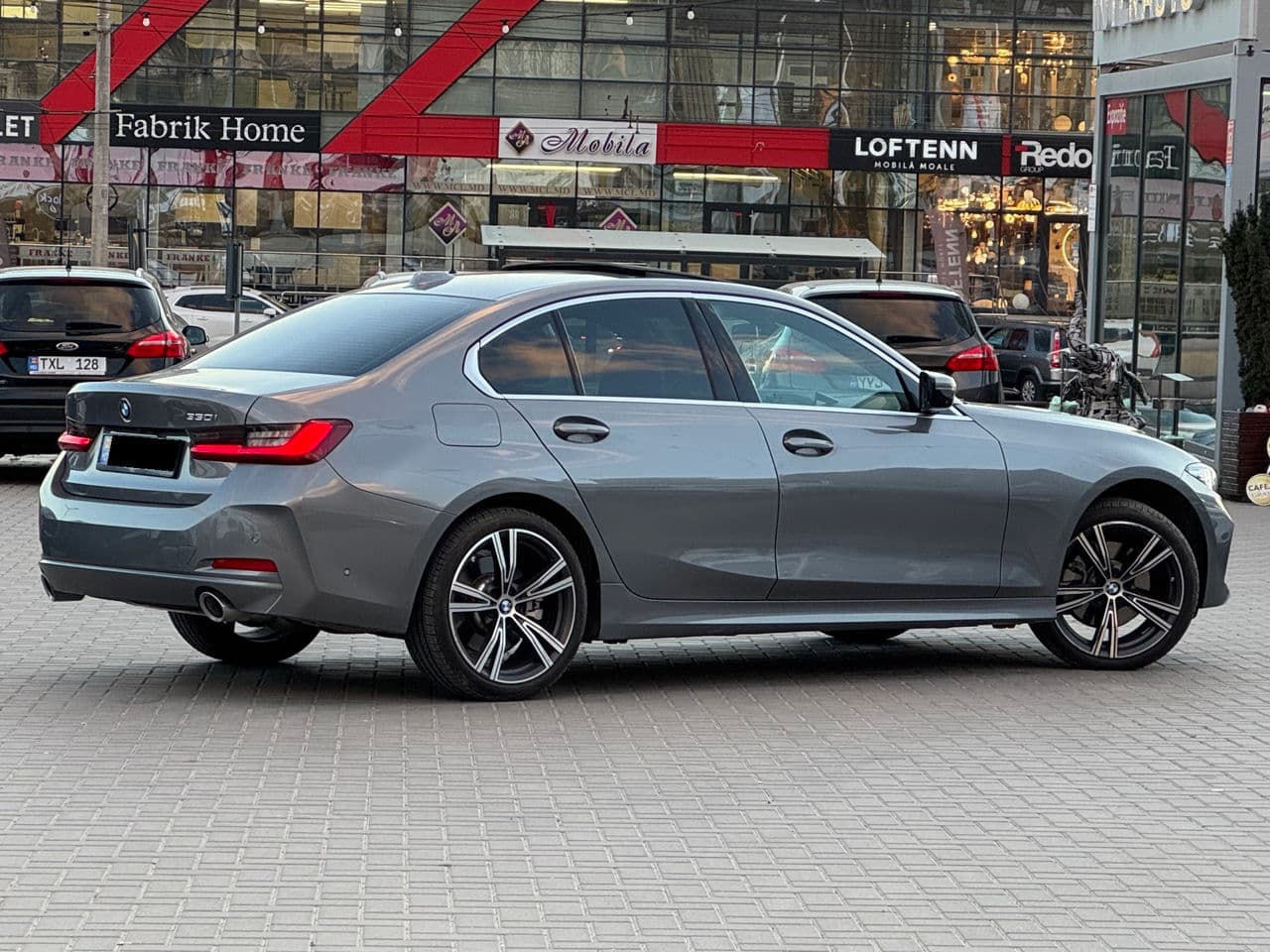 2024 BMW 330 — Miniatură 3