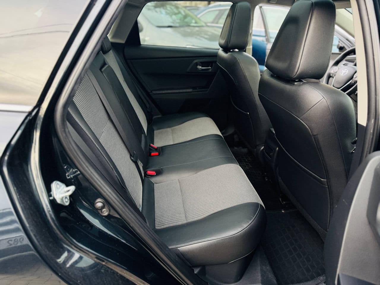 Toyota Auris 2015 — Миниатюра 15