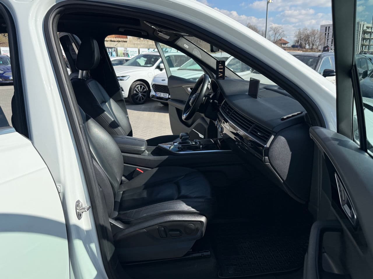 2017 Audi Q7 — Miniatură 17