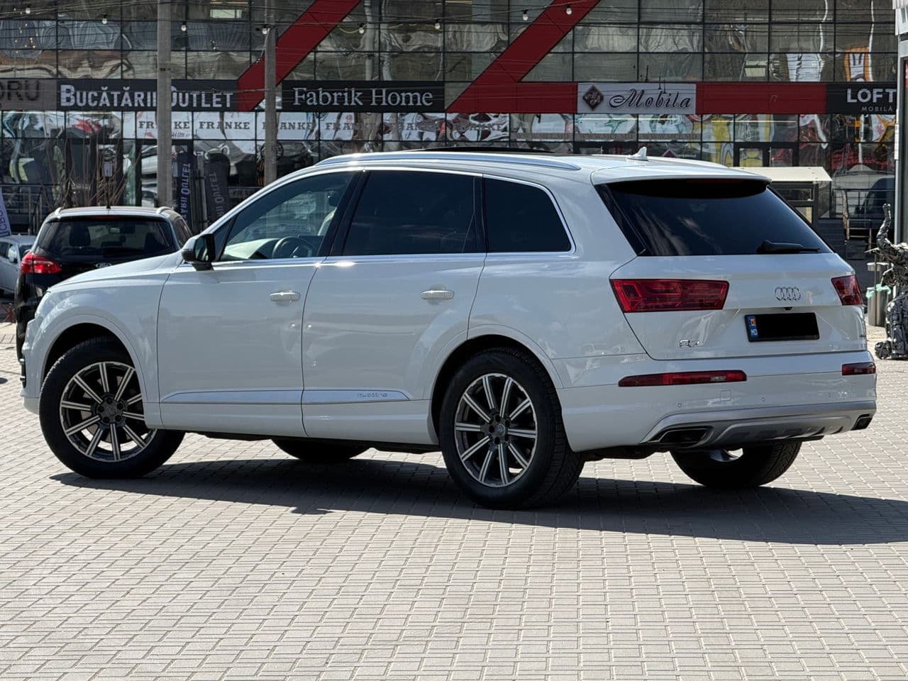 2017 Audi Q7 — Miniatură 4