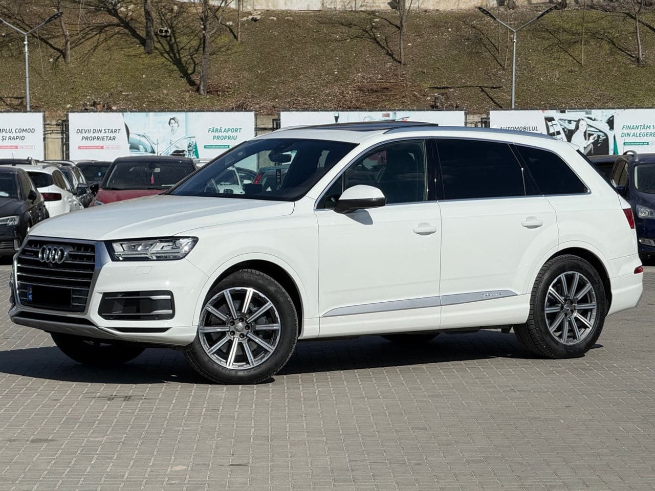 2017 Audi Q7 — Miniatură 2