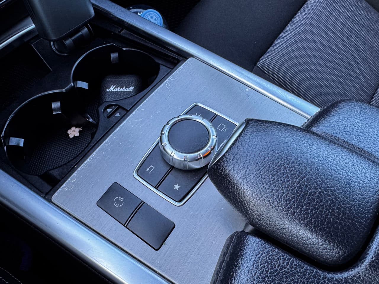 2015 Mercedes E 220 — Miniatură 15