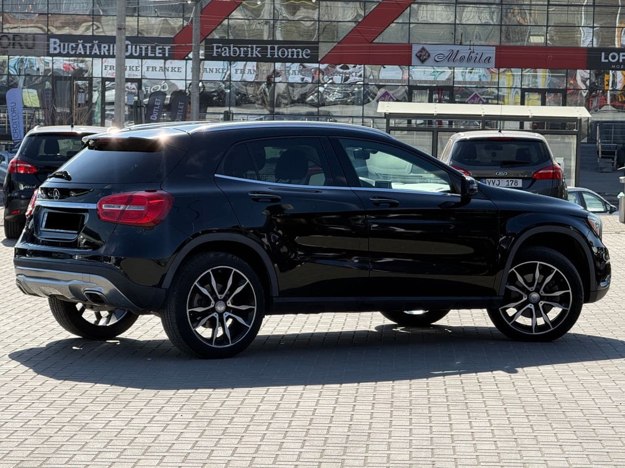 2015 Mercedes GLA 250 — Miniatură 3