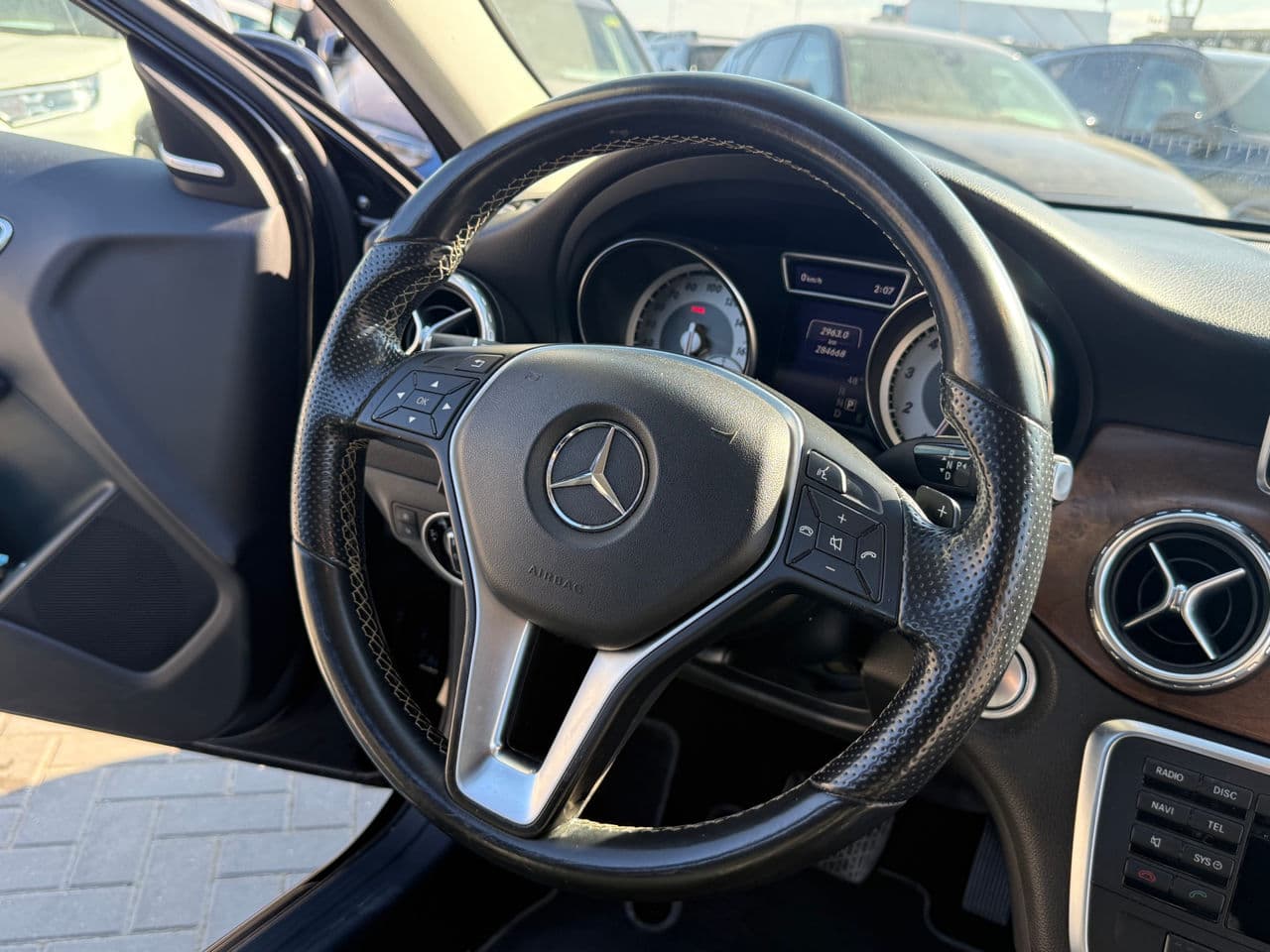 2015 Mercedes GLA 250 — Miniatură 7
