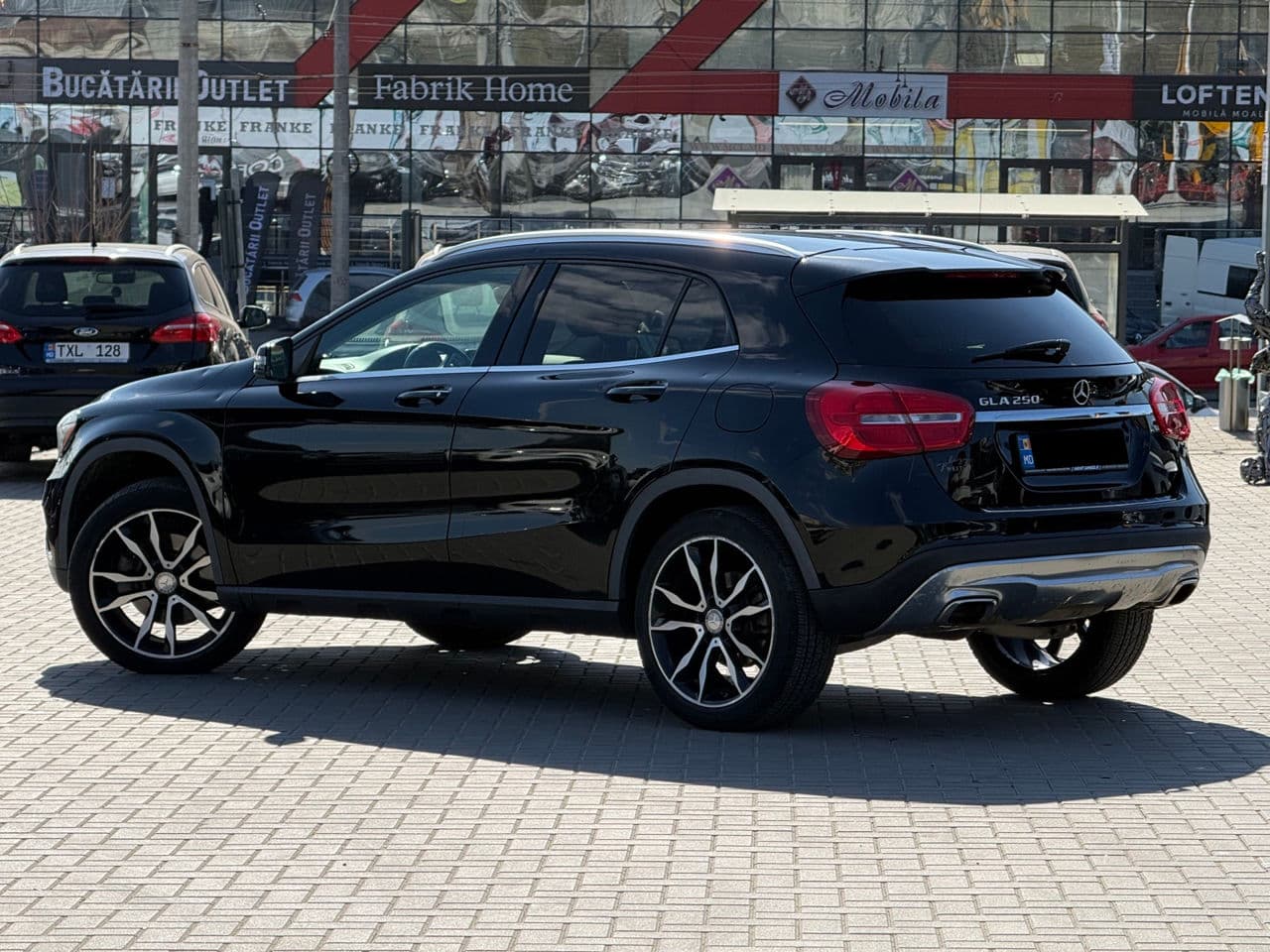 2015 Mercedes GLA 250 — Miniatură 4