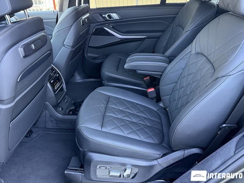 BMW X7 4.0i 2024 — Миниатюра 21