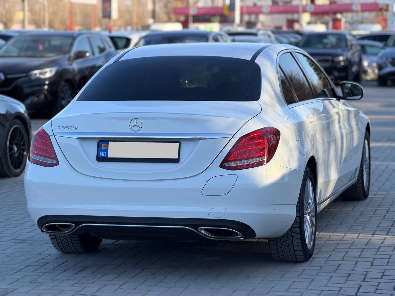 2016 Mercedes C 350e — Miniatură 2