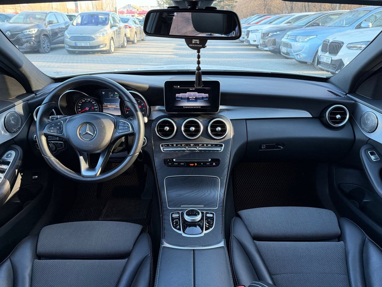 2016 Mercedes C 350e — Miniatură 9
