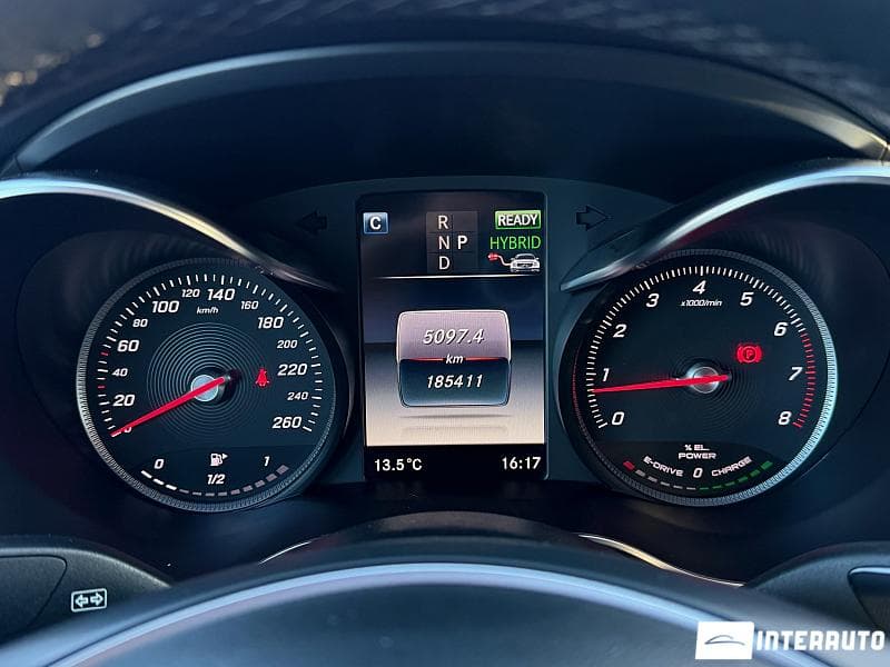 2016 Mercedes C 350e — Miniatură 11