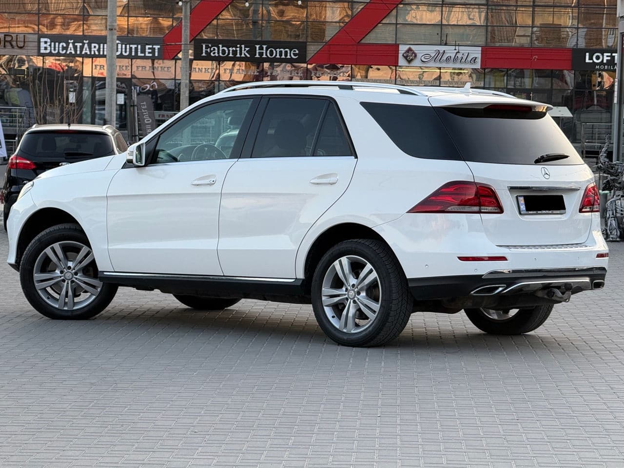 2016 Mercedes GLE 250 — Miniatură 4