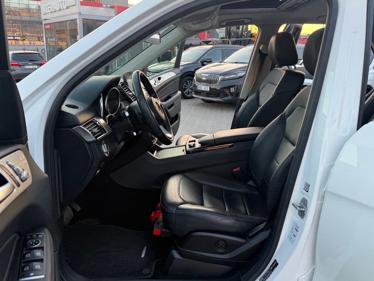 2016 Mercedes GLE 250 — Miniatură 5