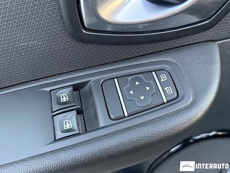 2019 Renault Clio — Miniatură 16