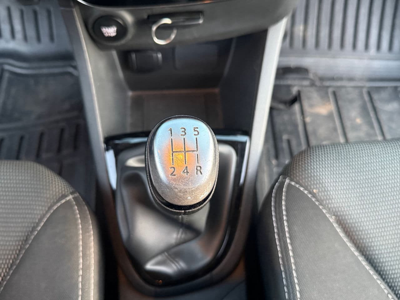 2019 Renault Clio — Miniatură 11